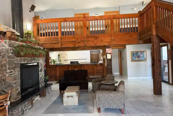 Coratel Inn & Suites by Jasper