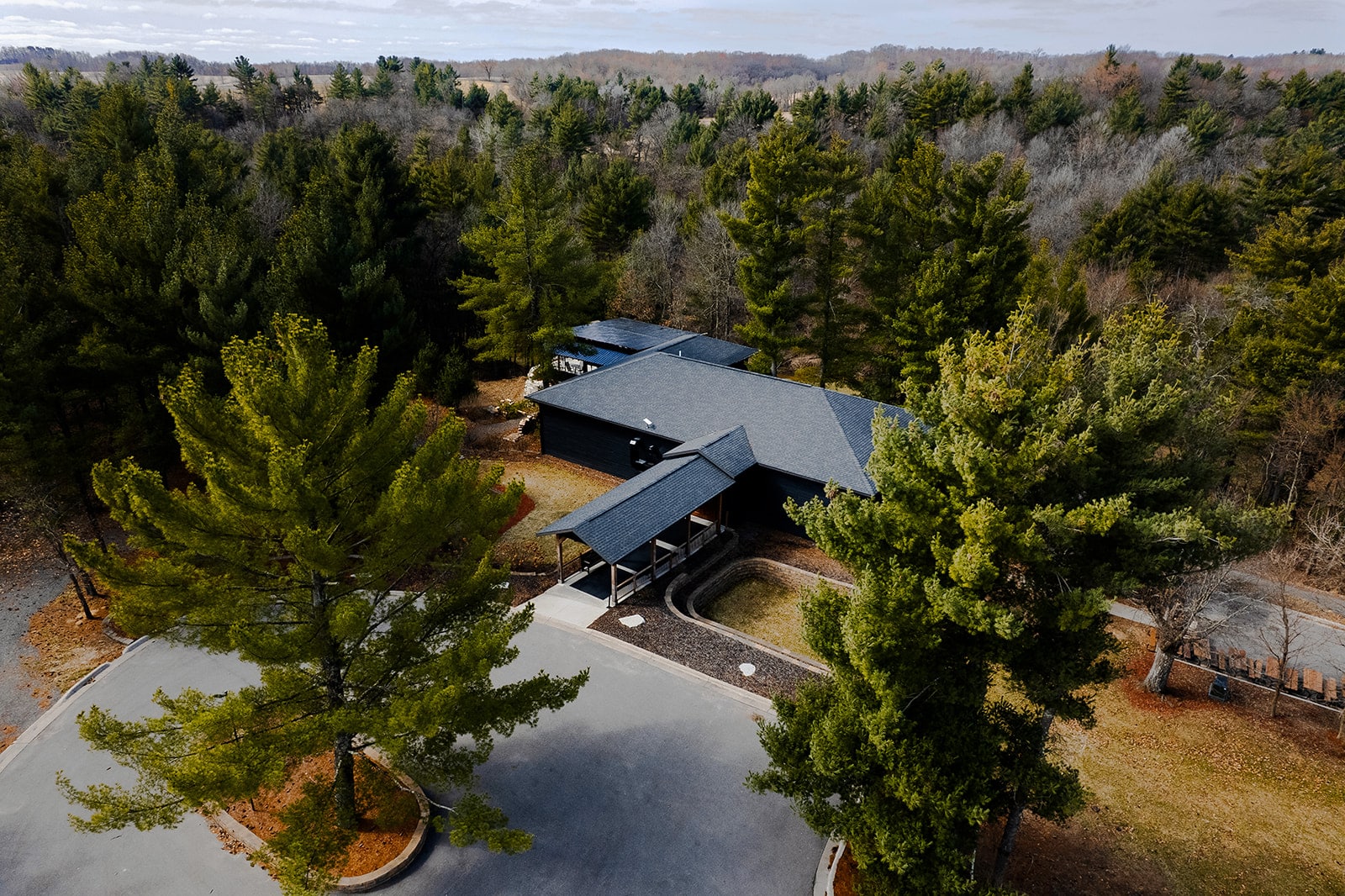 Creekside Building